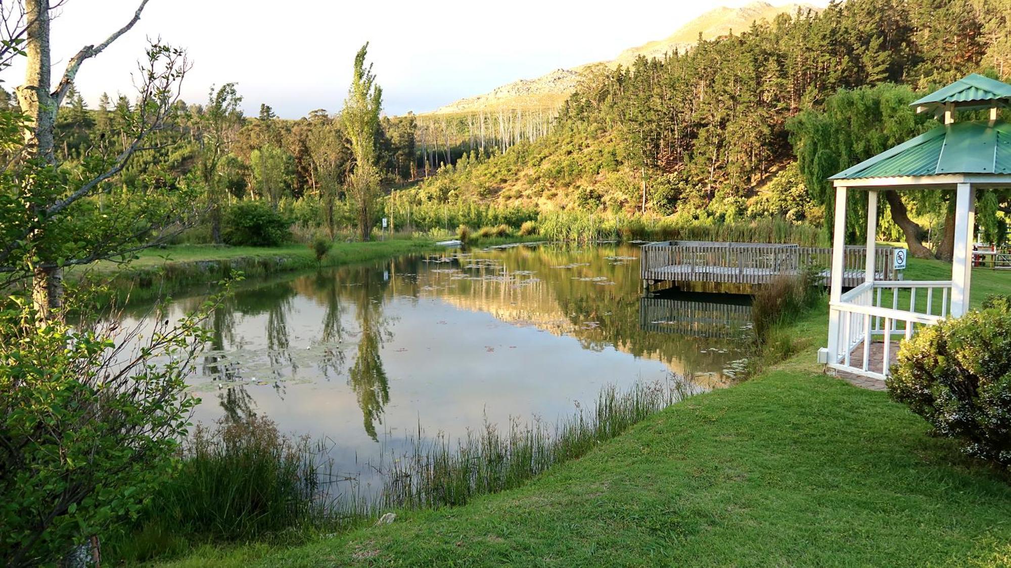 Houw Hoek Hotel Botrivier Luaran gambar