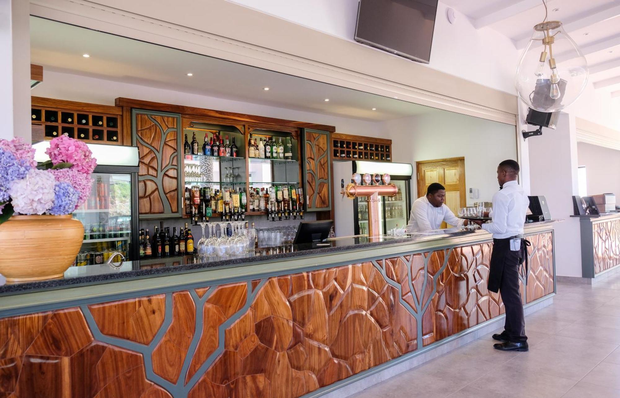 Houw Hoek Hotel Botrivier Luaran gambar