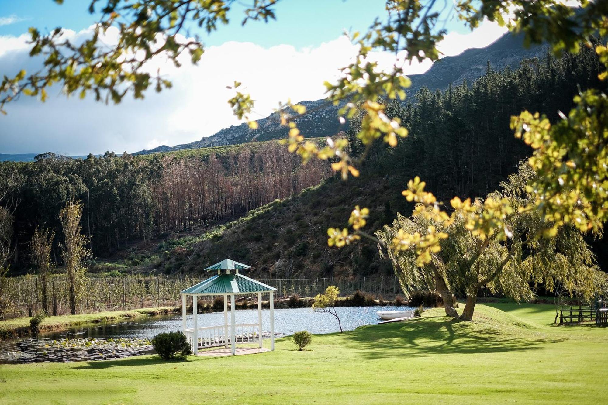 Houw Hoek Hotel Botrivier Luaran gambar